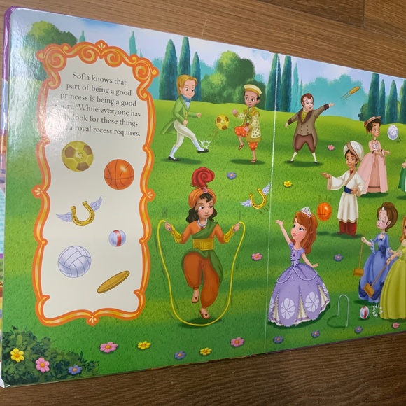 Sofia the First Look and Find Board Book - Picture 3 of 3